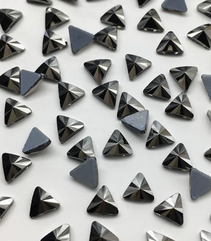 Glower® Triangle Shape Hotfix Rhinestone Flat Back