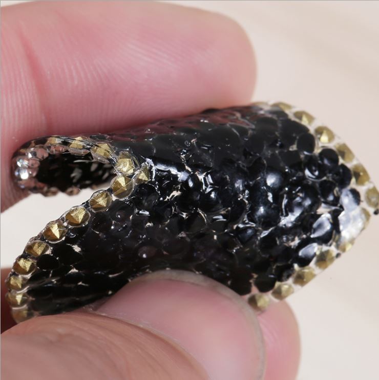 Hotfix Iron On Crystal Motif Pre-Made Black Heart Design