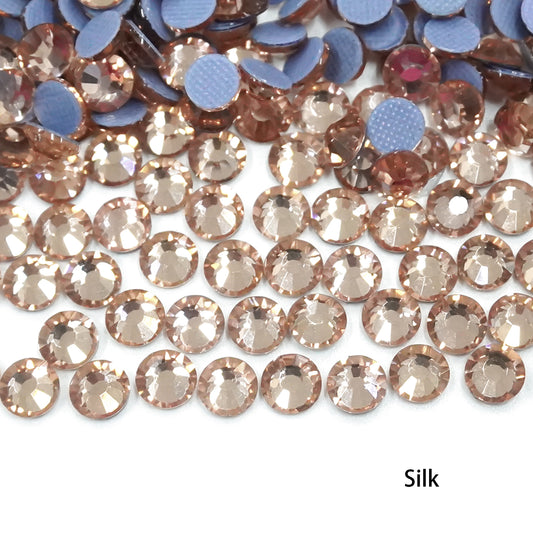 Glower® Silk Hotfix Rhinestone Flat Back