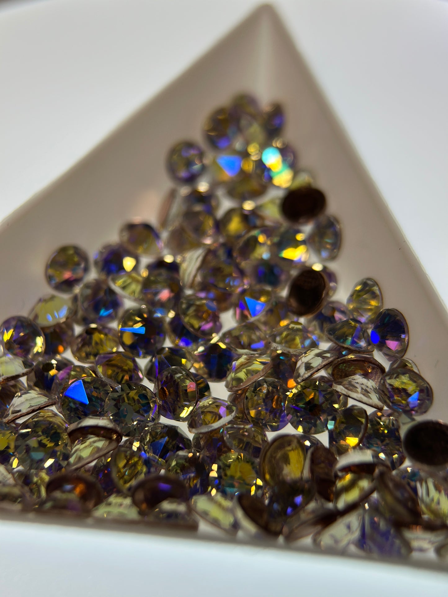 Glower® Crystal Paradise Shine Luxe Radiance Hotfix Rhinestone Flat Back