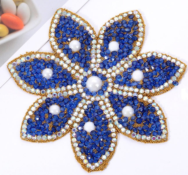 Hotfix Iron On Crystal Motif Pre-Made Crystal Flower Design